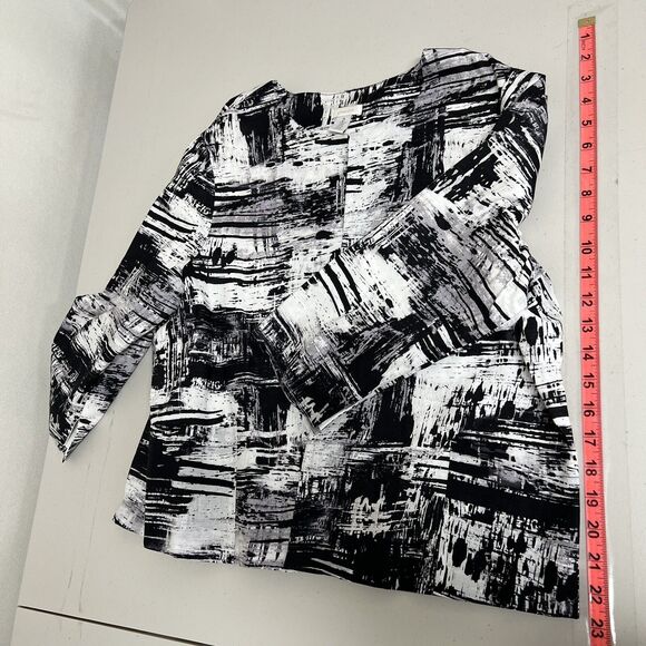 Chico’s Womens Size 2 L Artsy Abstract Open Front Jacket Black White Cotton - Picture 6 of 8